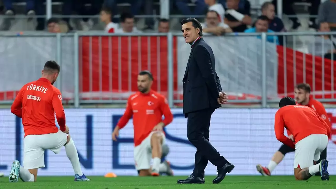 A Milli Futbol Takımı Teknik Direktörü Vincenzo Montella