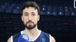 Bahçeşehir Koleji, İsmet Akpınar ile yola devam dedi!