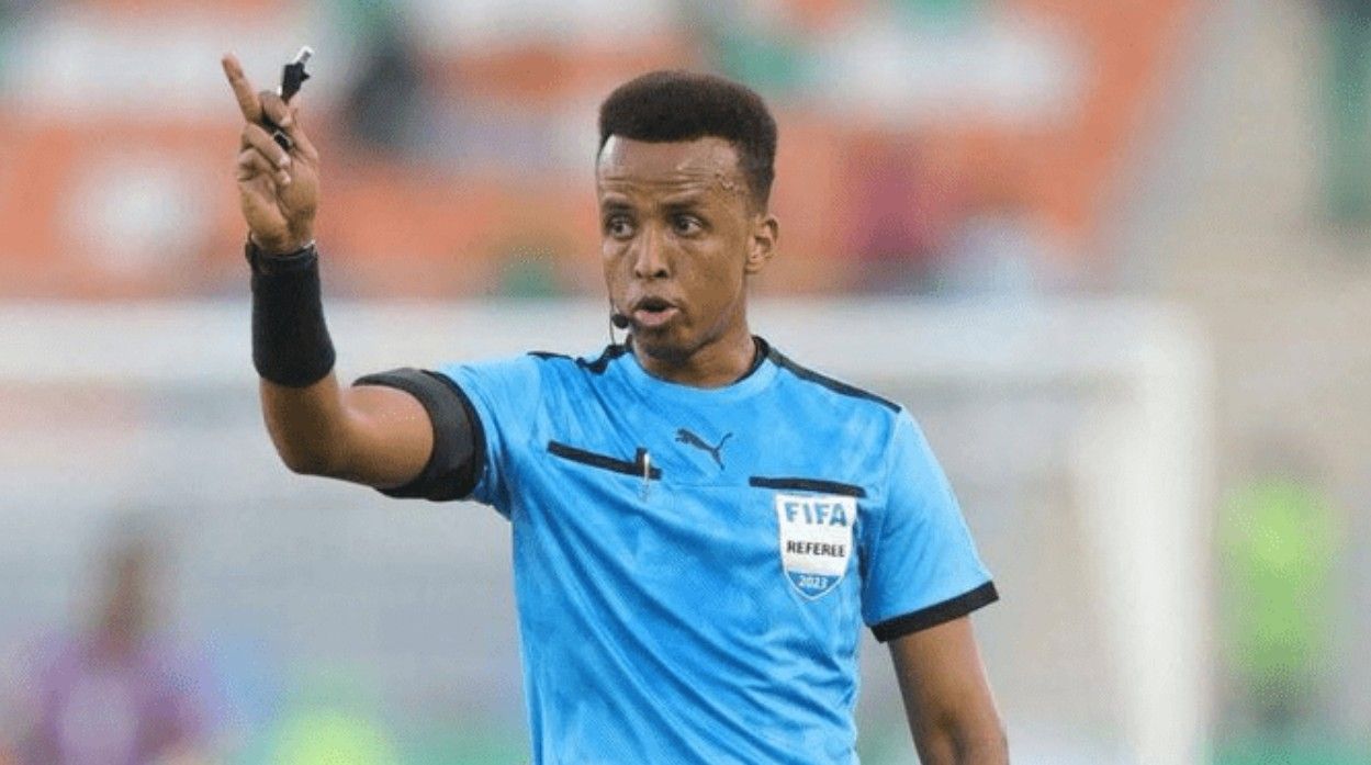 ABD'nin ülkeye almadığı Somalili hakem Omar Artan hakkında f