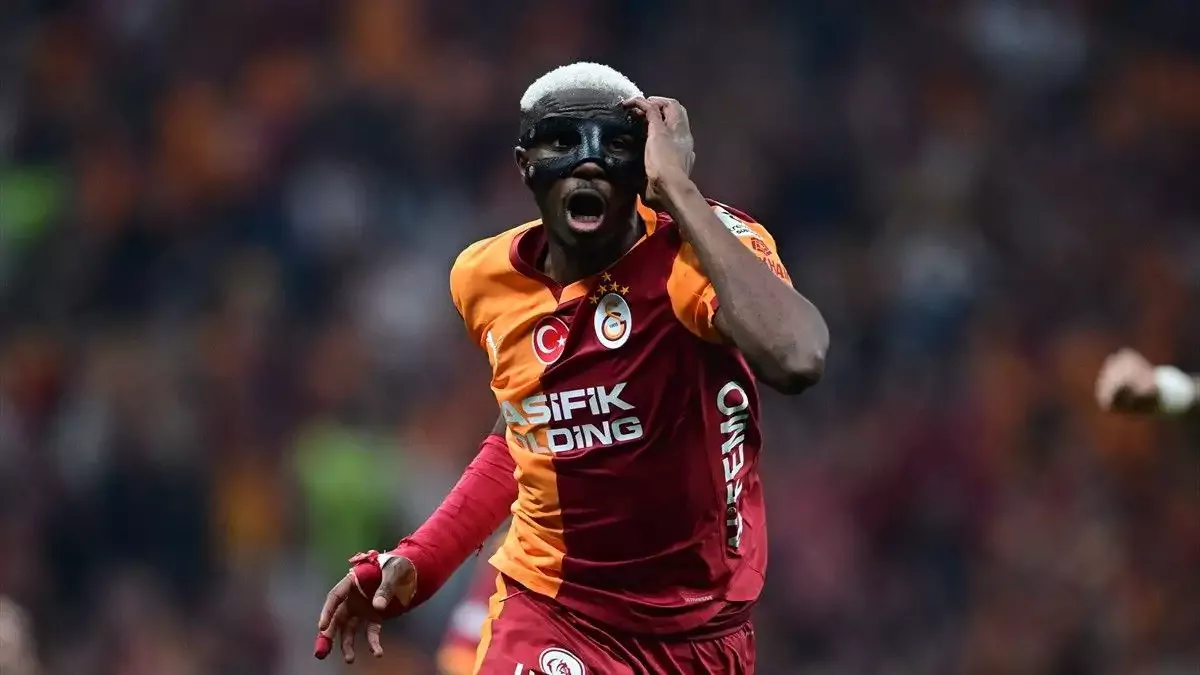 Victor Osimhen'den transfer açıklaması! Galatasaray'dan ayrılacak mı?