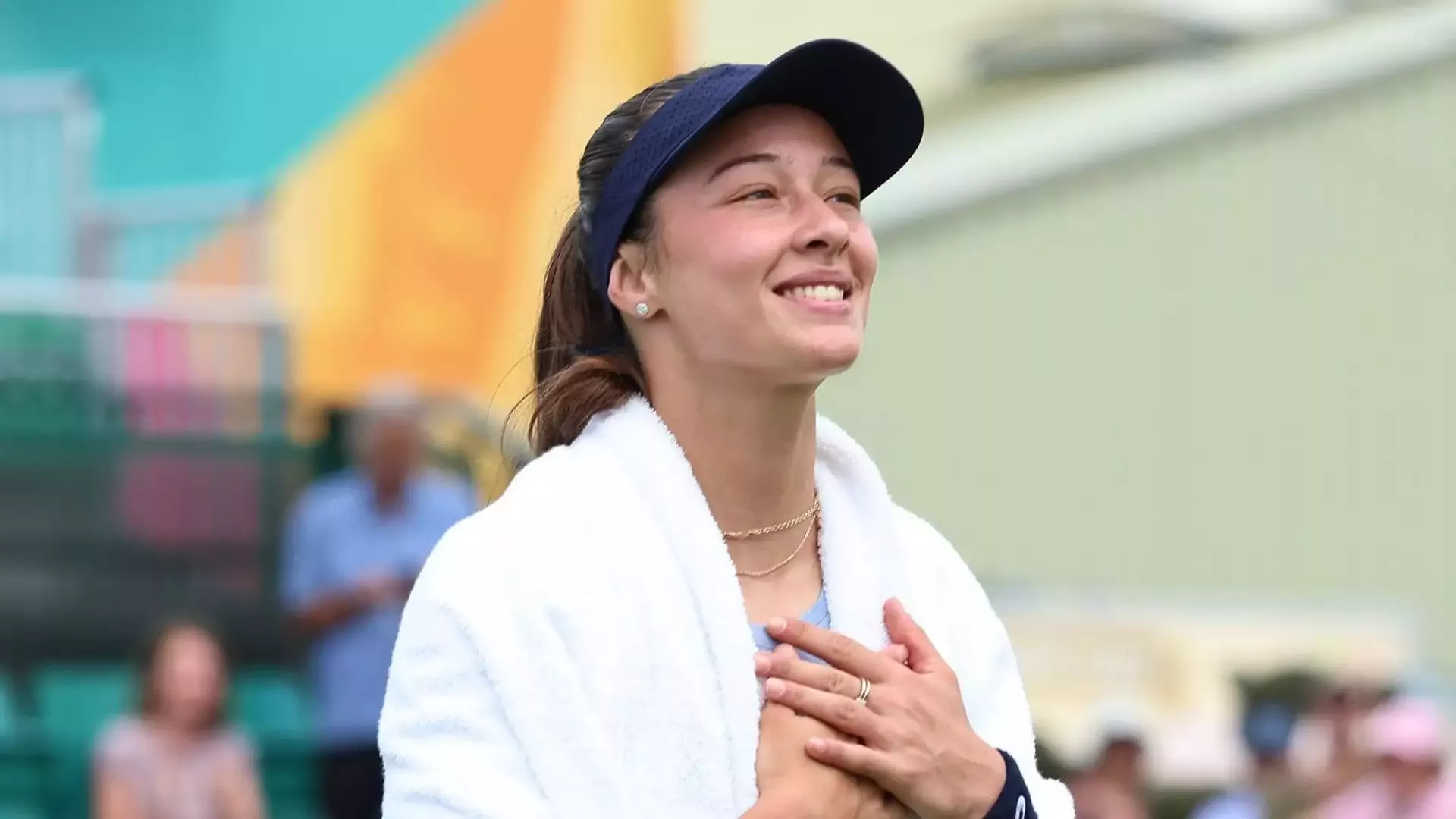 Zeynep Sönmez, Eastbourne Açık'ta 2. tura yükseldi