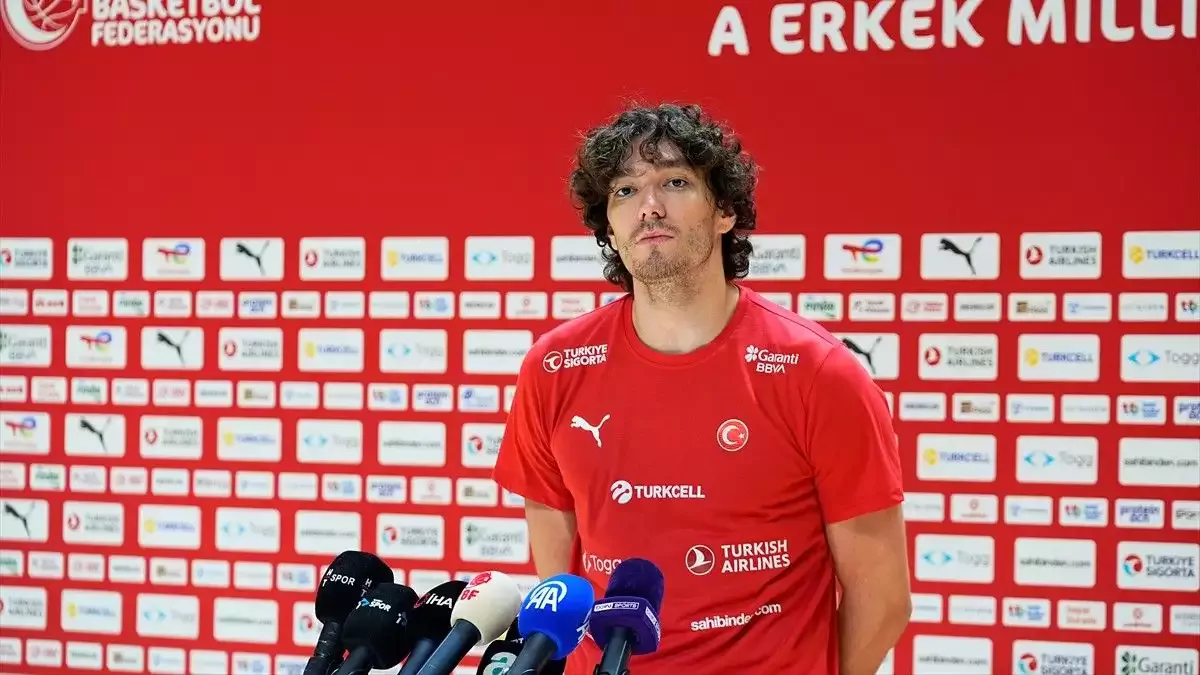 Cedi Osman: "Çok önemli bir avantaj sağlamış olacağız"
