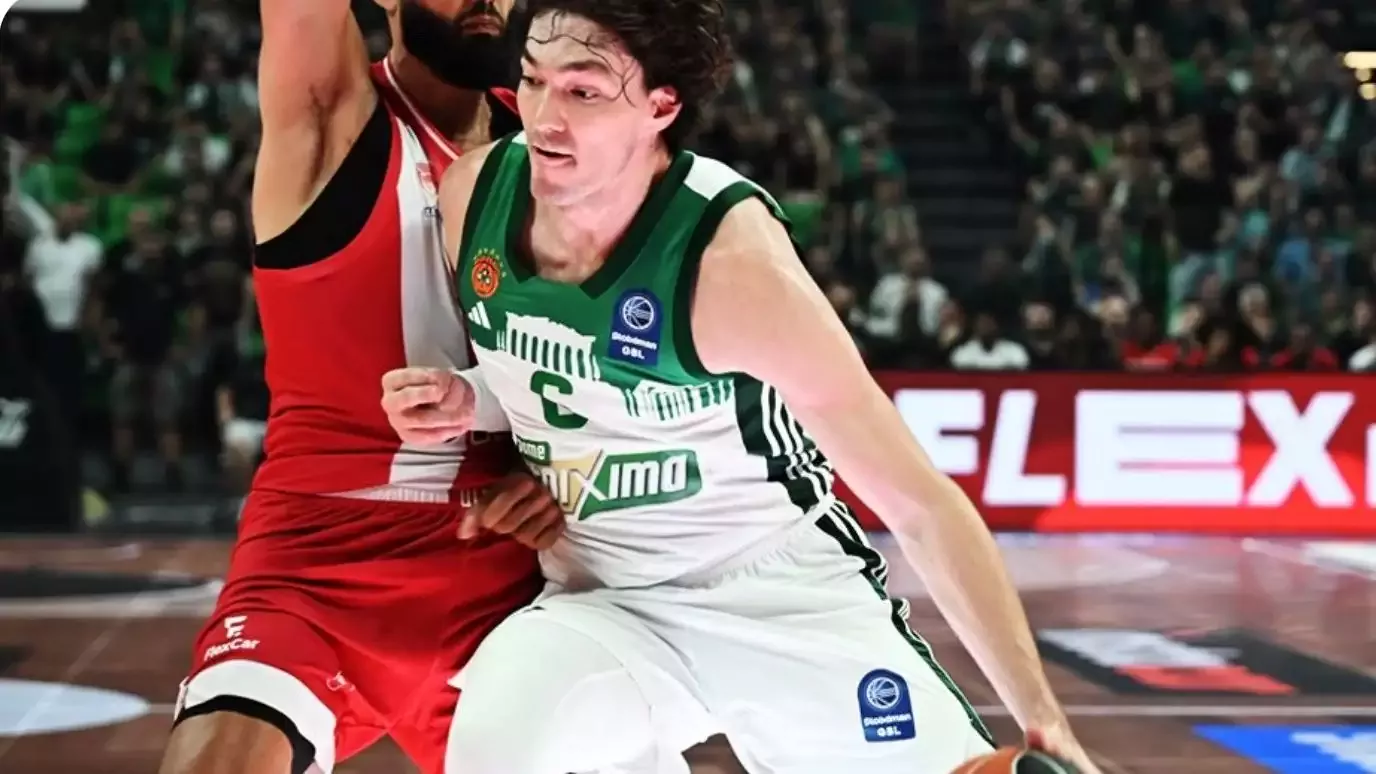 Panathinaikos Olympiakos'u yendi! Seride durum 1-1...
