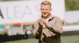 Dirk Kuyt Fenerbahçe'ye geri döndü, İsmail Kartal'ın yardımcısı oldu