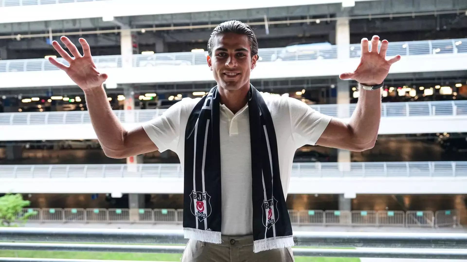 Beşiktaş'ın anlaştığı Doğan Alemdar, İstanbul'a geldi!