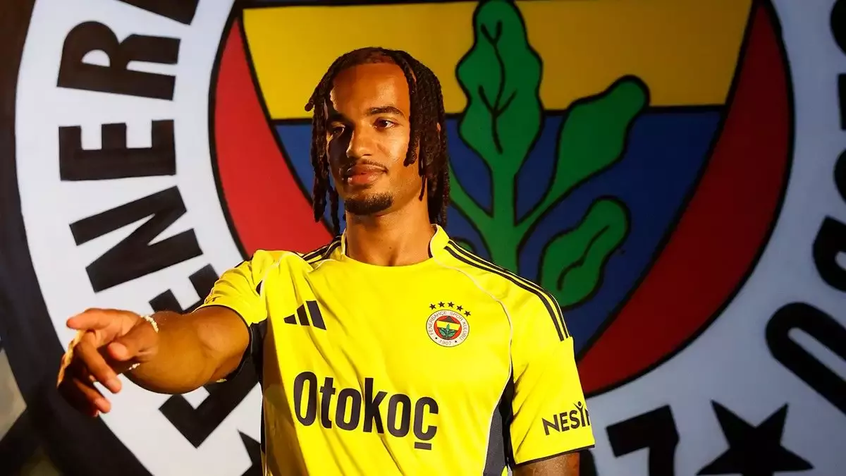 Premier Lig devi gündemine Archie Brown'ı aldı!