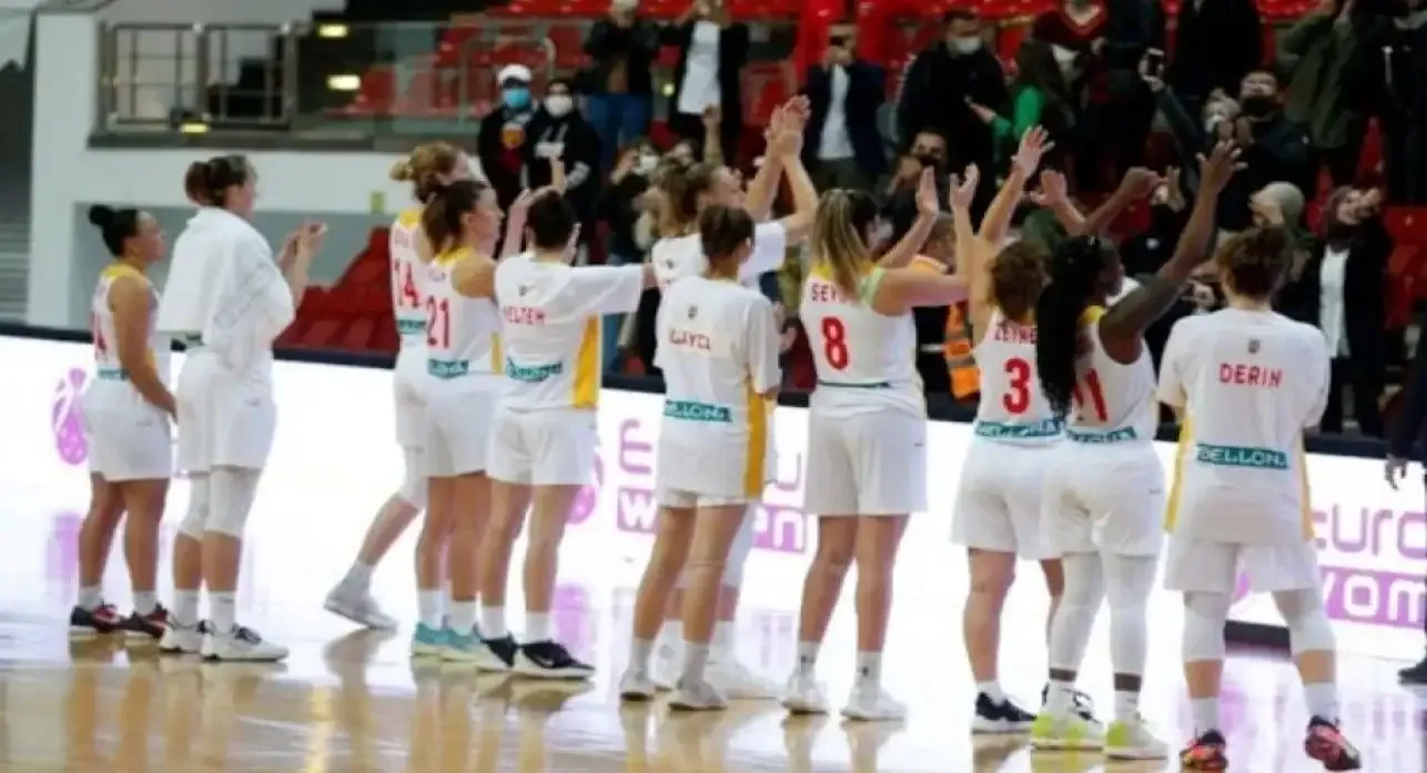 Avrupa'da 3 kez final oynayan Melikgazi Kayseri Basketbol ligden çekildi
