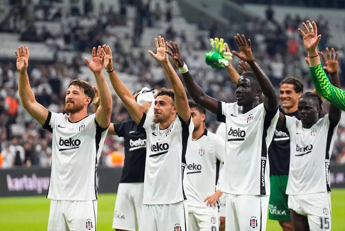 Spor yazarları Beşiktaş-Midtjylland maçı için ne dedi?