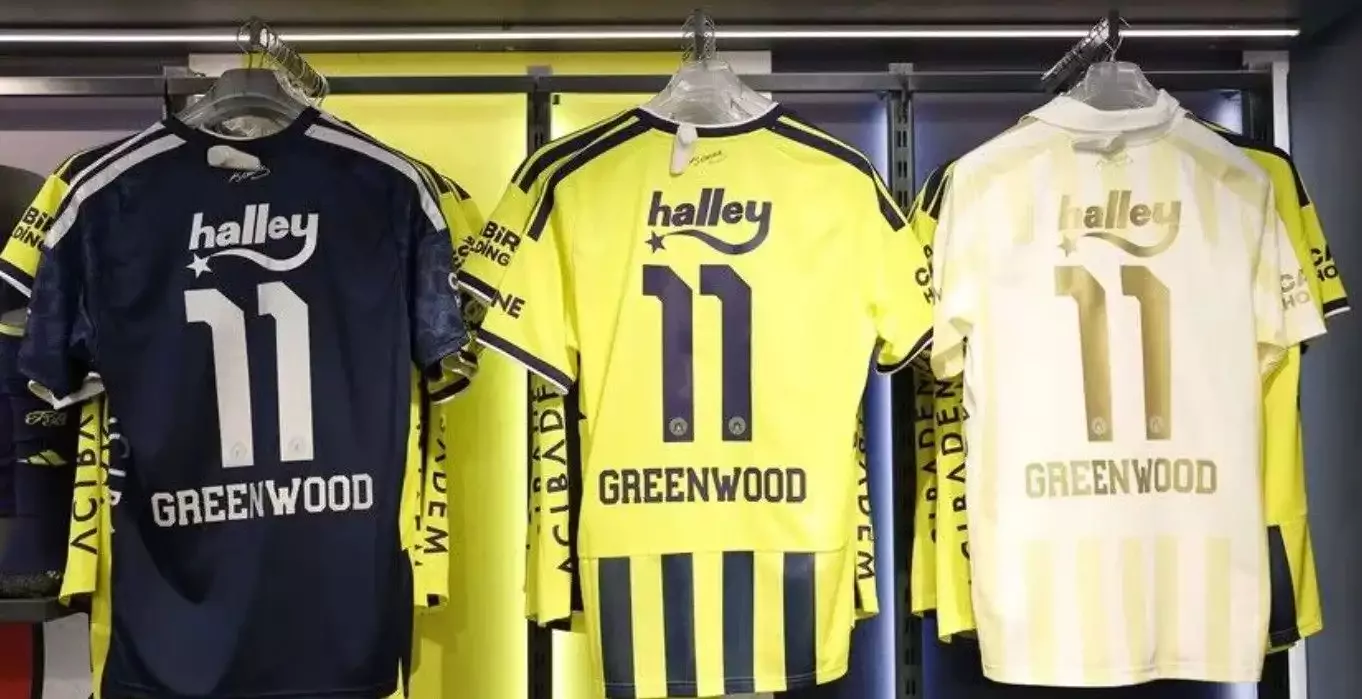 Fenerbahçe'de yeni transferler Greenwood, Ake ve Muric'in formaları satışa çıktı
