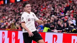 Trabzonspor Aral Şimşir transferini bitiriyor! Midtjylland'ın rekor bonservis talebi kabul edildi