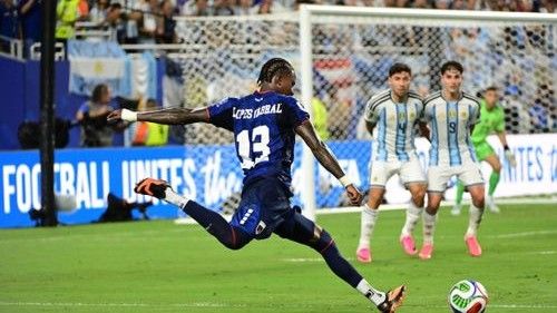Dünya Kupası'nın en iyi golü Sidny Lopes Cabral’ın!