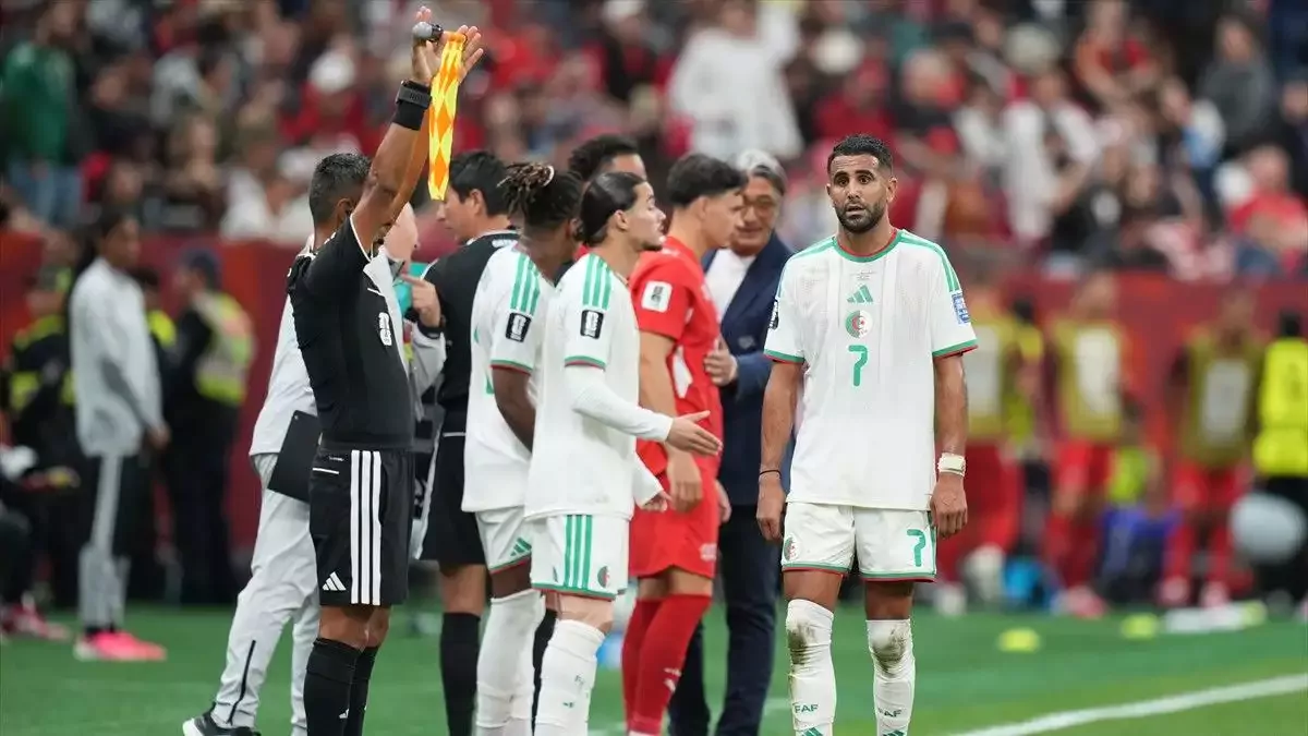 Riyad Mahrez, Cezayir Milli Takımı'nı bıraktığını açıkladı