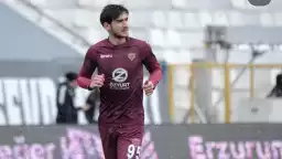 Iğdır FK'dan stoper transferi! Genç oyuncu imzayı attı