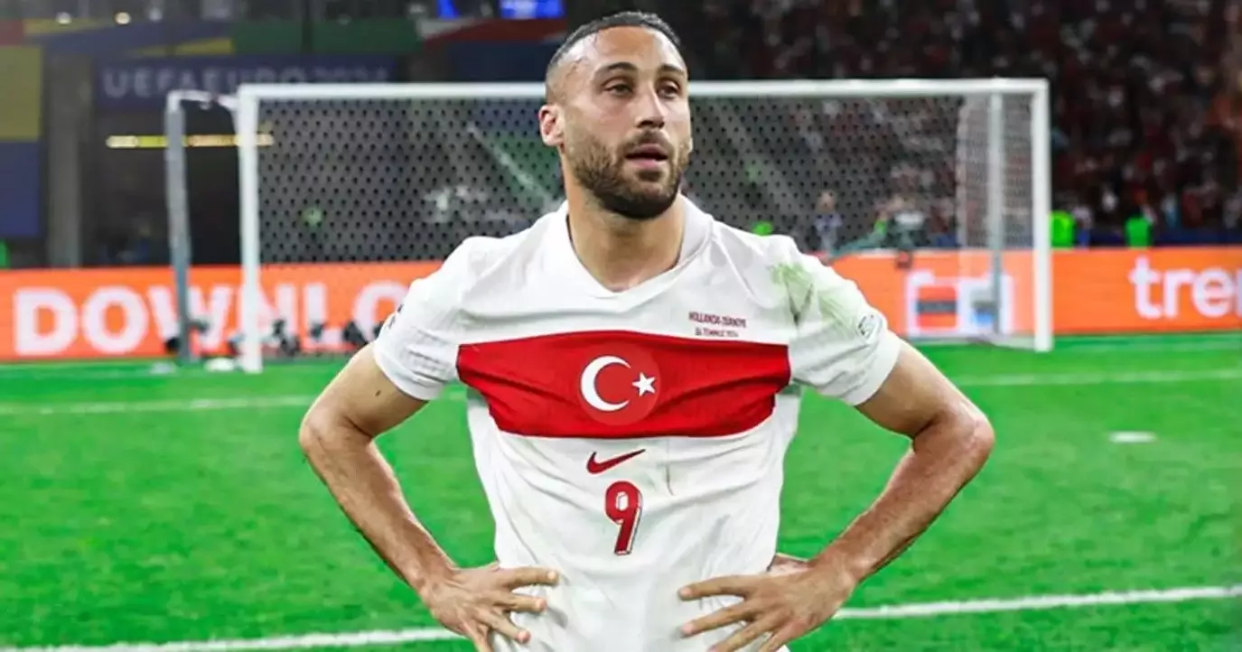 Cenk Tosun'un yeni takımı belli oldu! Fatih Karamgümrük'e imza attı