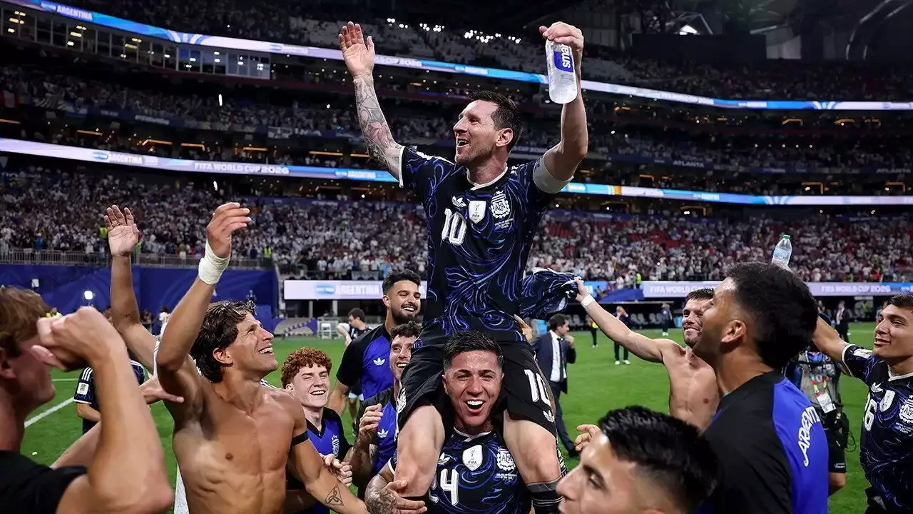 Messi dev final öncesi bir rekor daha kırdı!