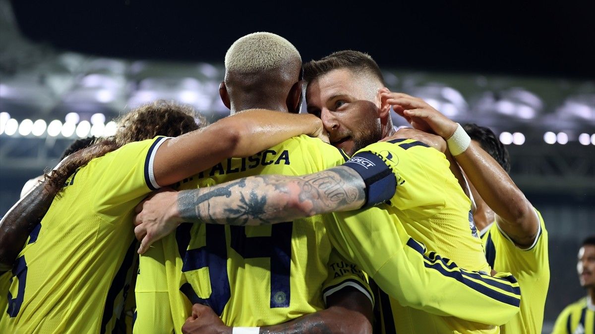 Gornik Zabrze-Fenerbahçe maçı saat kaçta, hangi kanalda? Muhtemel 11'ler...