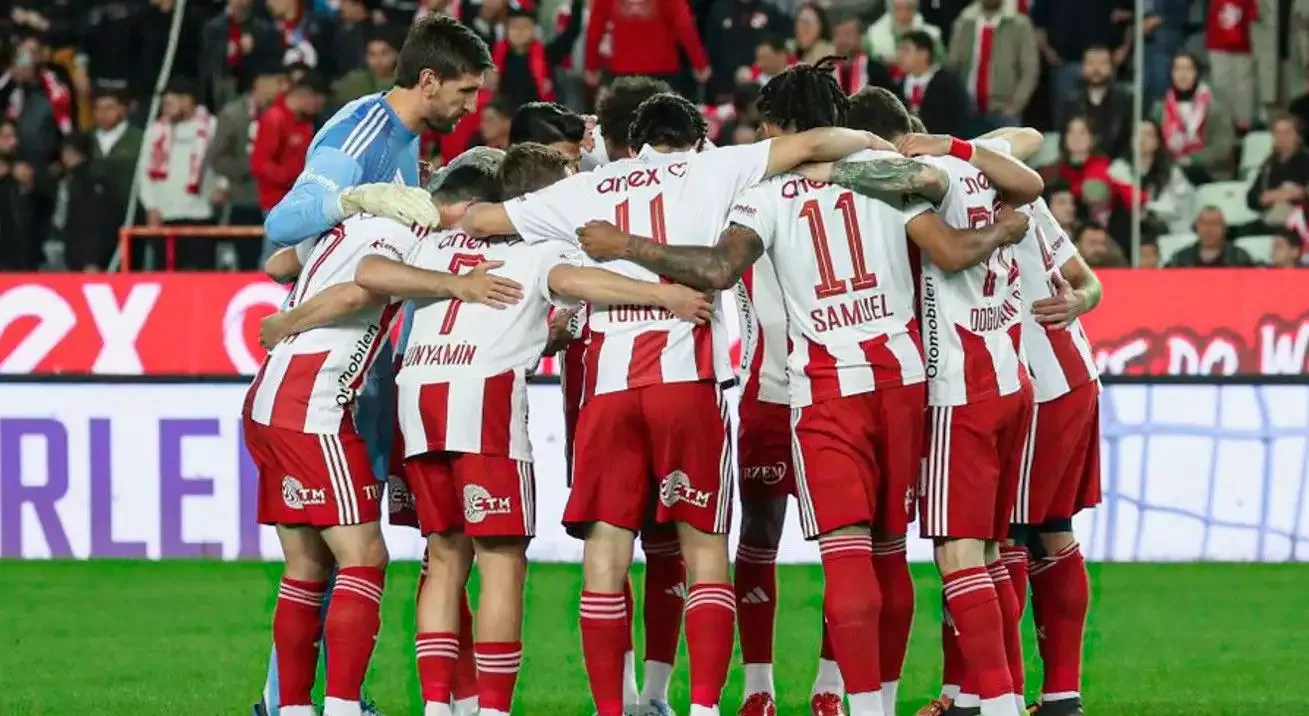 Antalyaspor’dan İngiltere’ye transfer oluyor