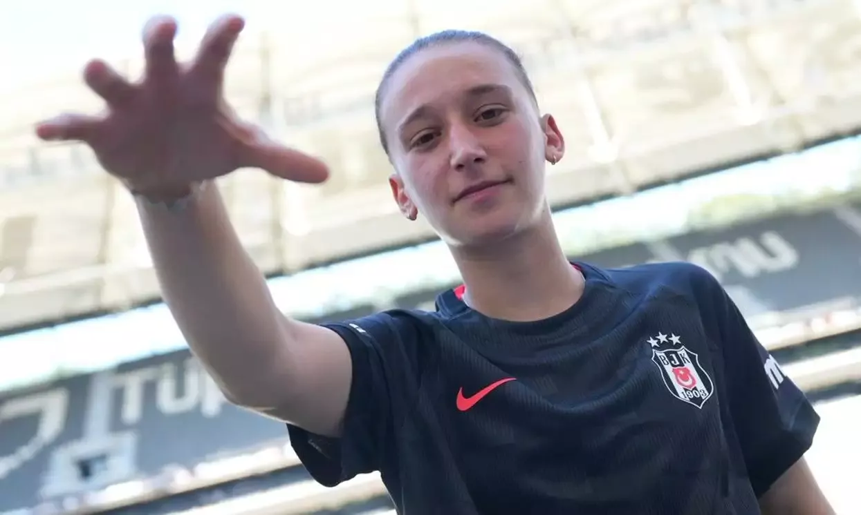 Beşiktaş Kadın Futbol Takımı, Meryem Küçükbirinci'yi kadrosuna kattı