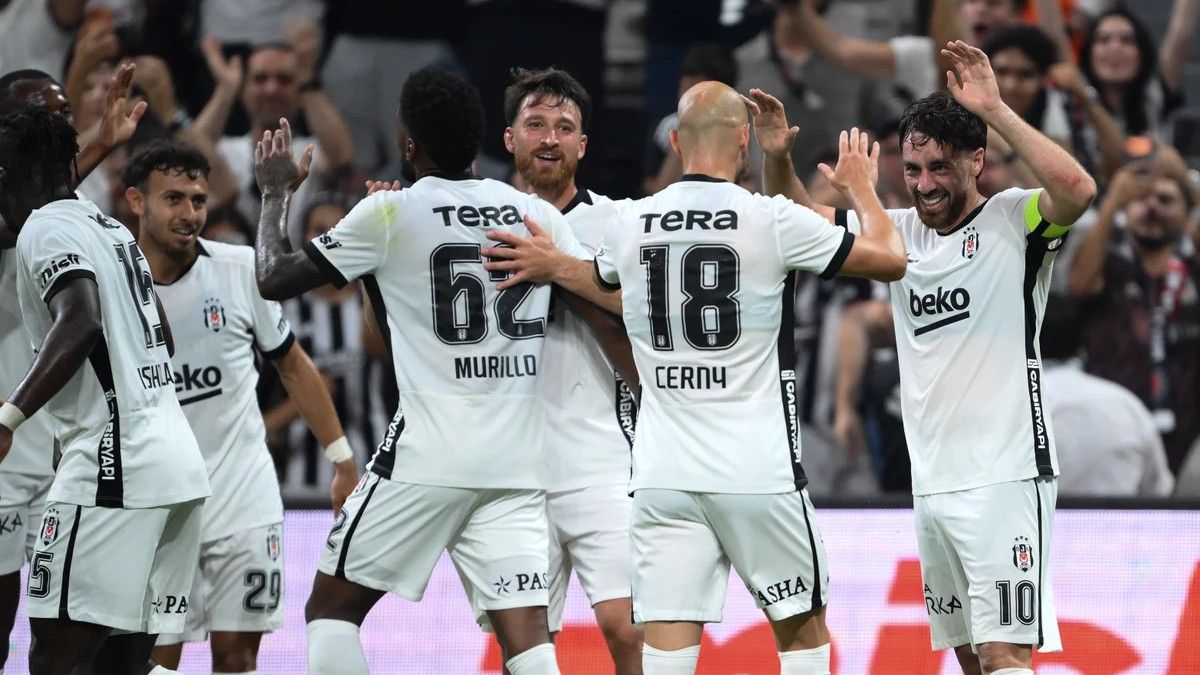 Midtjylland'ı Eleyen Beşiktaş İçin Spor Yazarları Ne Yazdı?