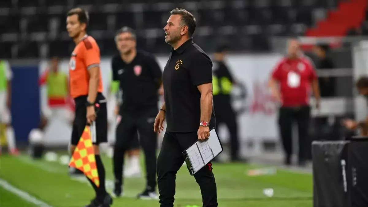 Galatasaray Teknik Direktörü Okan Buruk