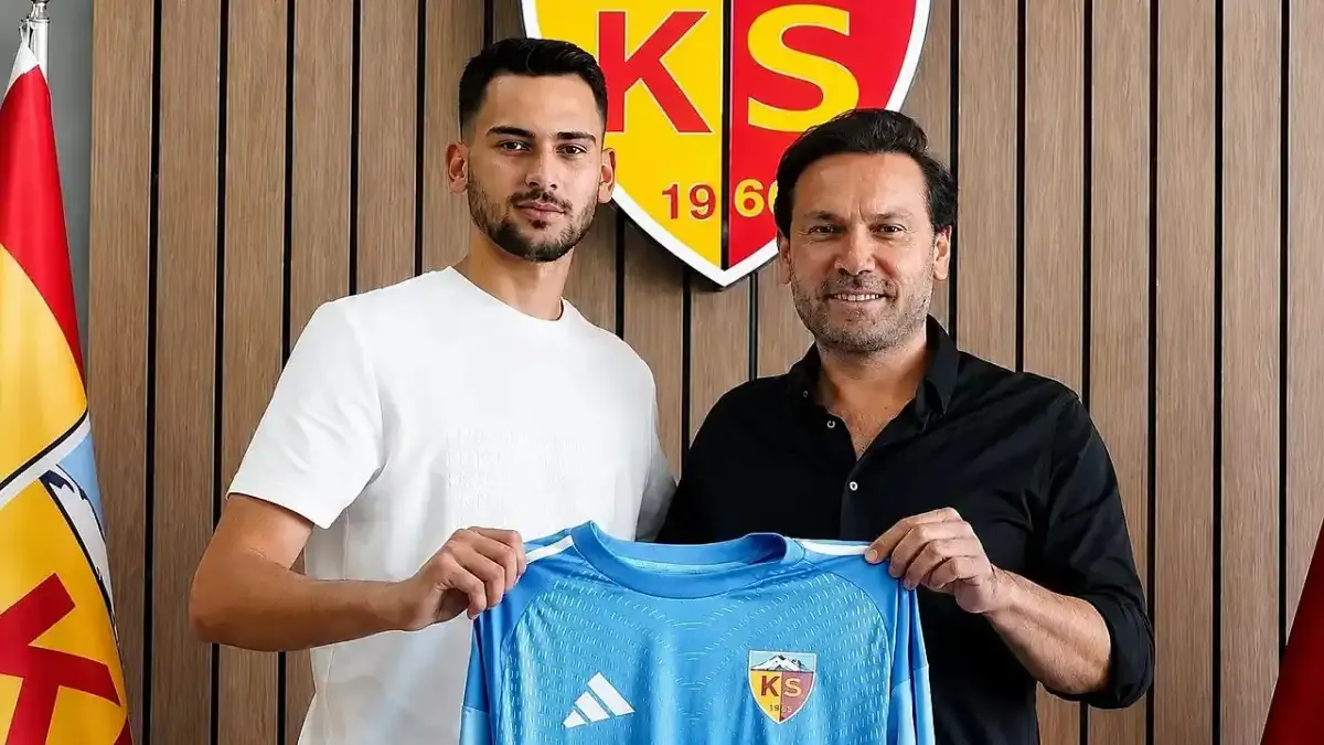 Deniz Eren Dönmezer