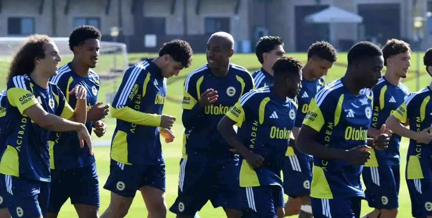Fenerbahçe'de 8 yabancı futbolcu ile kesin olarak yollar ayrılacak