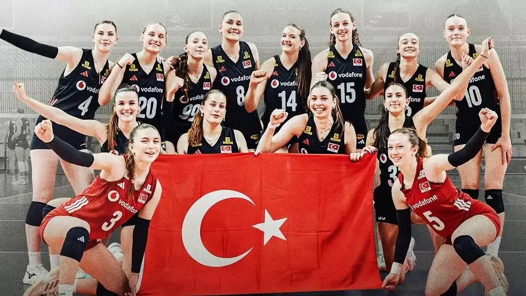 U18 Kadın Voleybol Milli Takımı namağlup finalde!