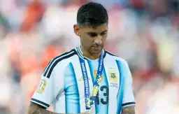 Süper Lig devi, Dünya Kupası ödül töreninde Trump'ın elini sıkmayan Cristian Romero'nun peşinde 