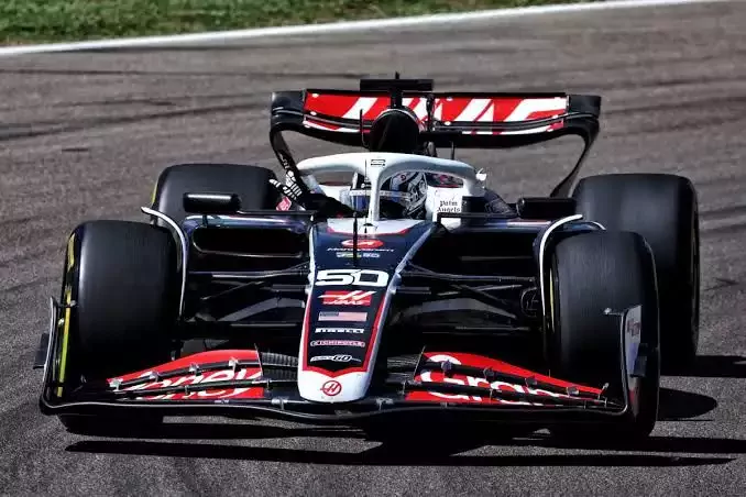 Haas pilotu Oliver Bearman