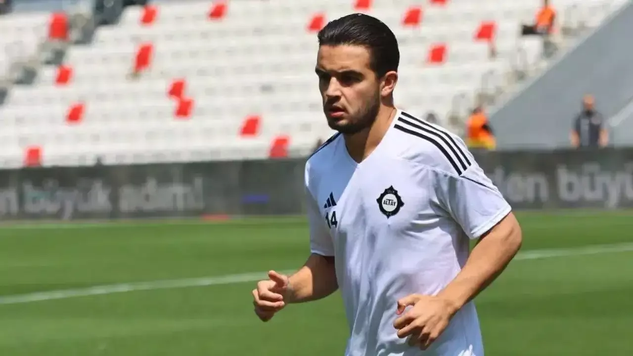 Eskişehirspor genç orta sahanın transferini duyurdu!