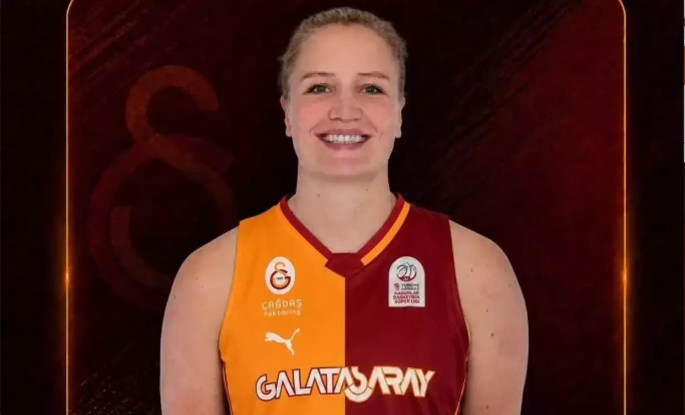 Emese&nbsp;Hof