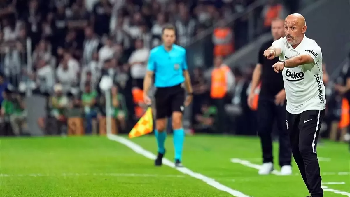 Beşiktaş Teknik Direktörü&nbsp;Vincenzo Italiano