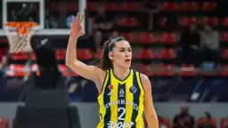 Fenerbahçe forması giymişti: Sevgi Uzun resmen Galatasaray'da!