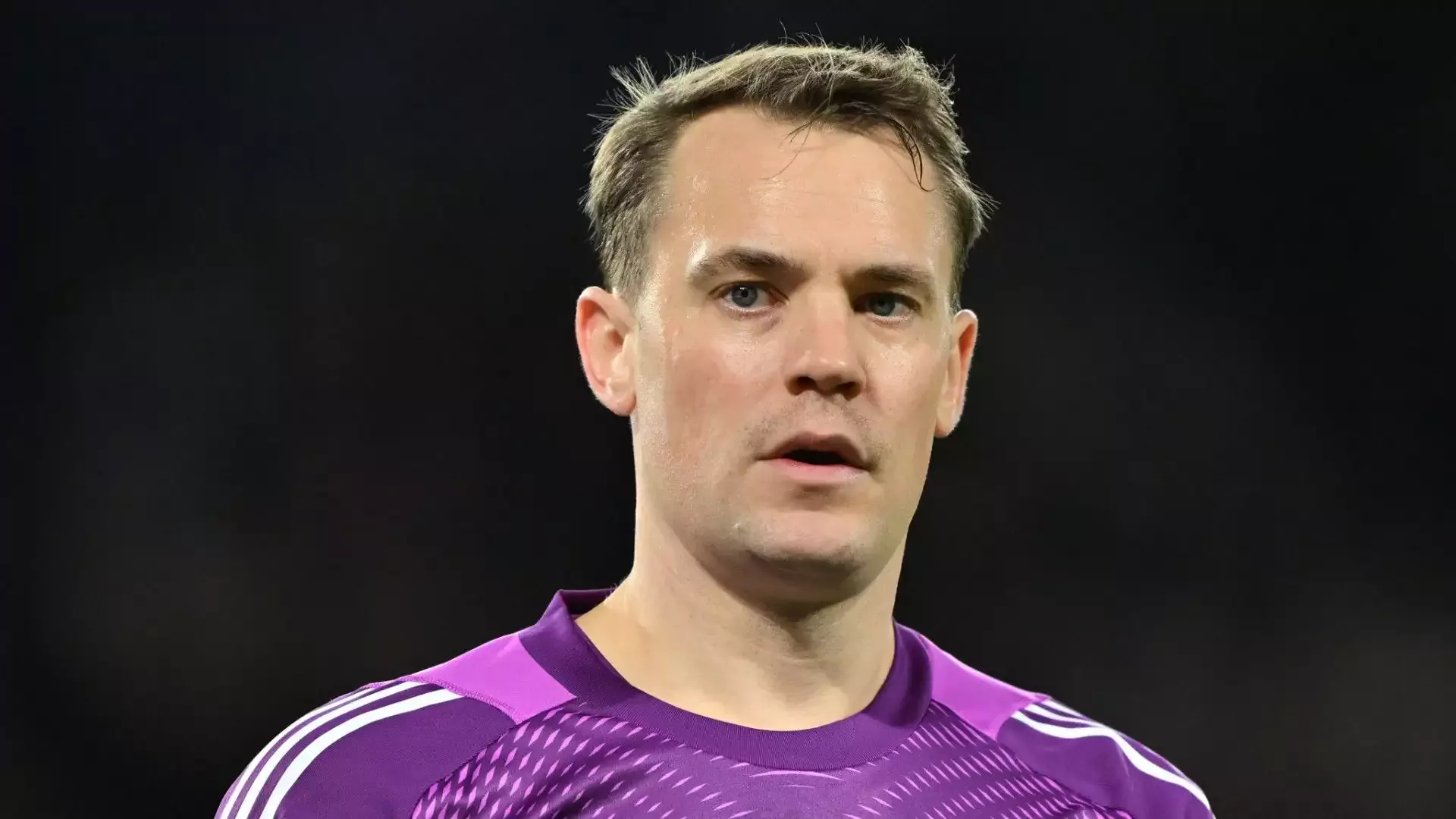 Efsane kaleci Manuel Neuer'den jübile kararı!