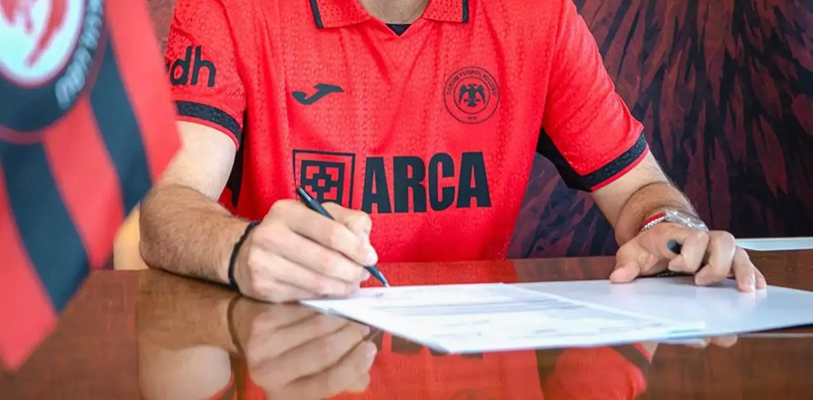 Süper Lig'in yeni ekibi Çorum FK'de 7 futbolcu ile yollar ayrıldı, 9 futbolcu takıma katıldı