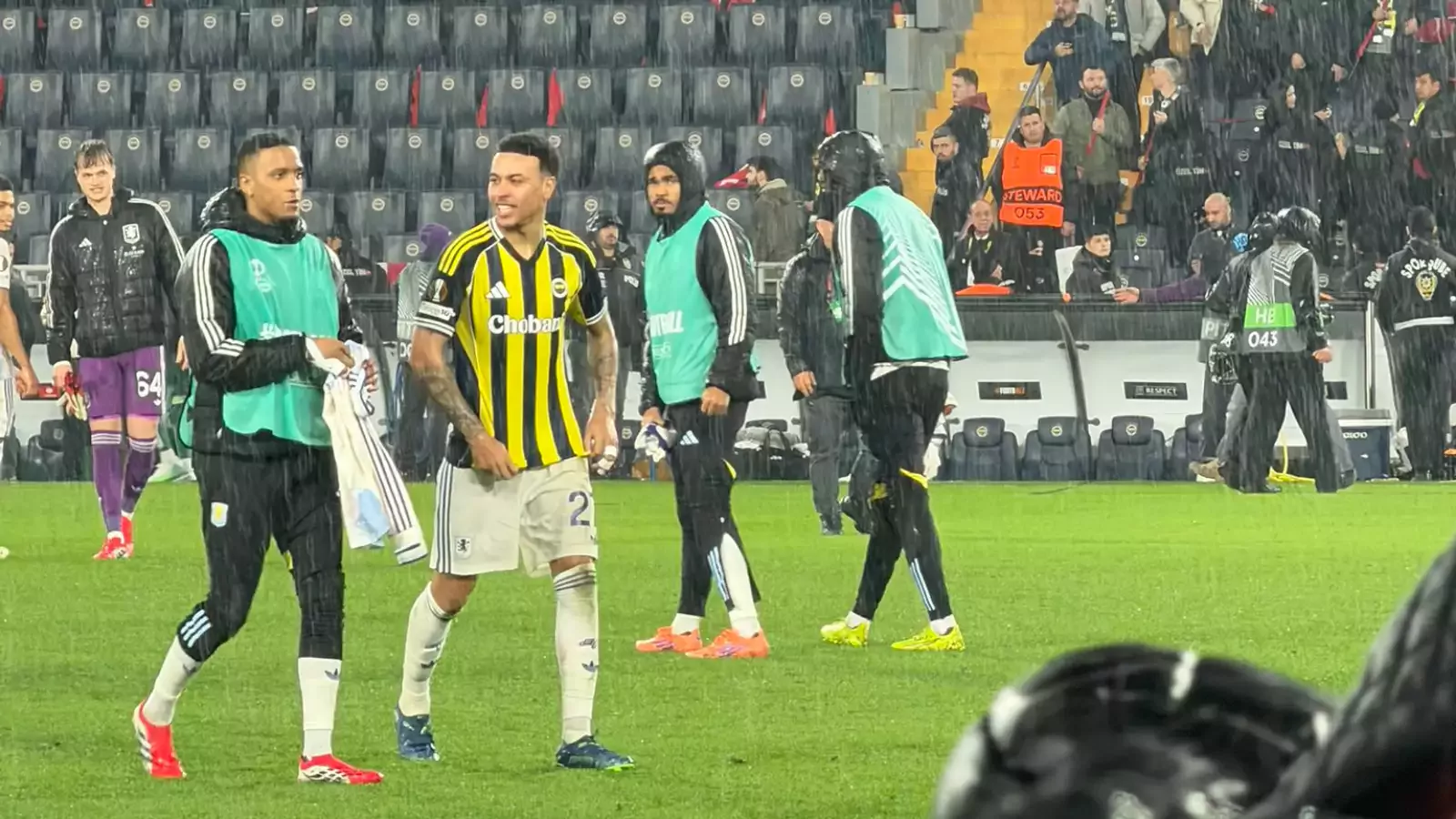 Maçtan sonra Fenerbahçe forması giymişti, 138 milyona transfer oluyor!