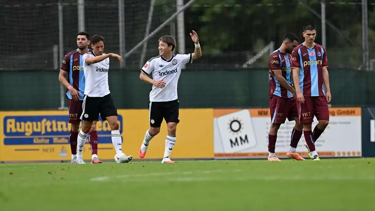 (ÖZET) Eintracht Frankfurt: 3 - Trabzonspor: 0 MAÇ SONUCU