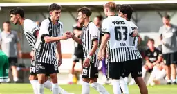 Beşiktaş, Slovakya kampını yarın oynayacağı iki maçla tamamlayacak