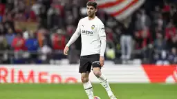 Trabzonspor, Cenk Özkaçar transferini bitirdi!