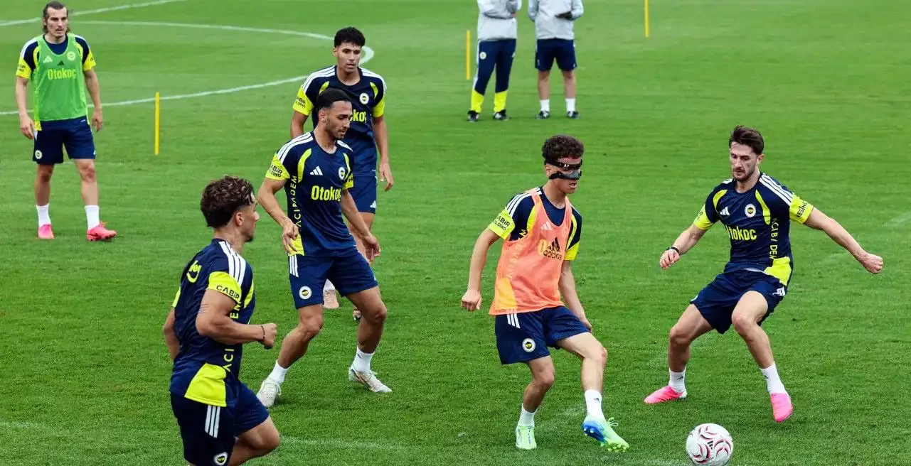 Fenerbahçe, Avusturya kampındaki ilk antrenmanını yaptı