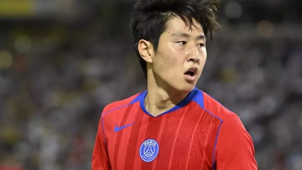Atletico Madrid, Kang-in Lee'yi kadrosuna kattı!