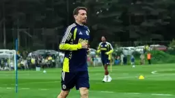 Fenerbahçe, Mert Hakan Yandaş ile flaş anlaşma yaptı! Herkes şaşırdı...