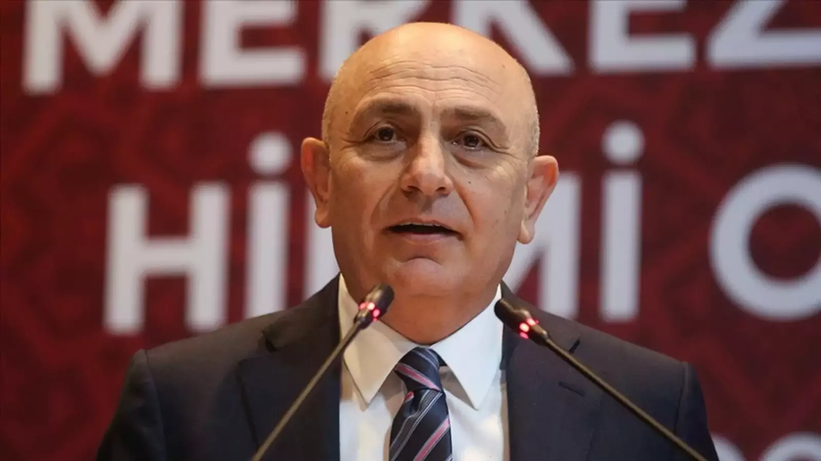 Süleyman Hurma isyan etti! "Yabancı kuralından dolayı yerlilerin fiyatı ödenemez durumda"