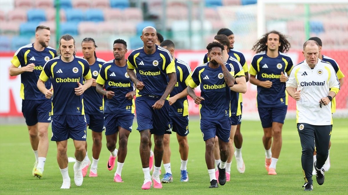 Fenerbahçe, Gornik Zabrze maçının hazırlıklarını tamamladı