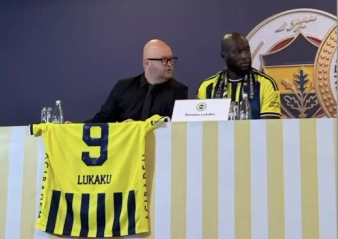 Romelu Lukaku - imza töreni