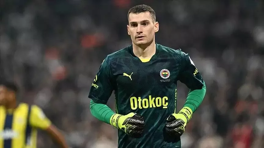 Fenerbahçe'ye Hırvatistan'dan kötü haber! Livakovic transferinden vazgeçtiler