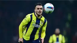 Juventus'tan ayrılan Filip Kostic, PSV Eindhoven'a imza atıyor
