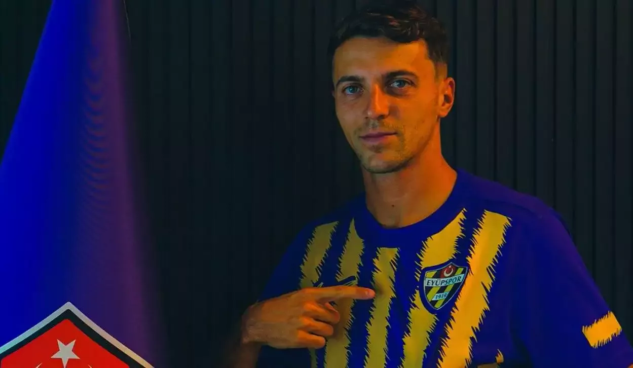 Eyüpspor, İtalyan futbolcu Simone Giordano'yu kadrosuna kattı