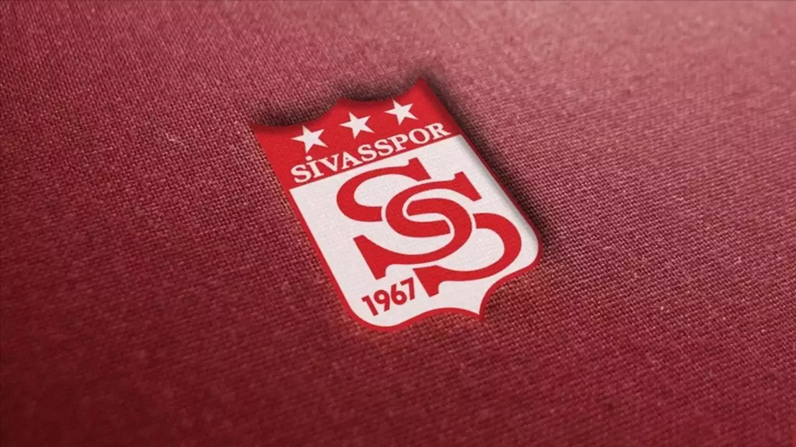 Sivasspor’da 4 imza birden