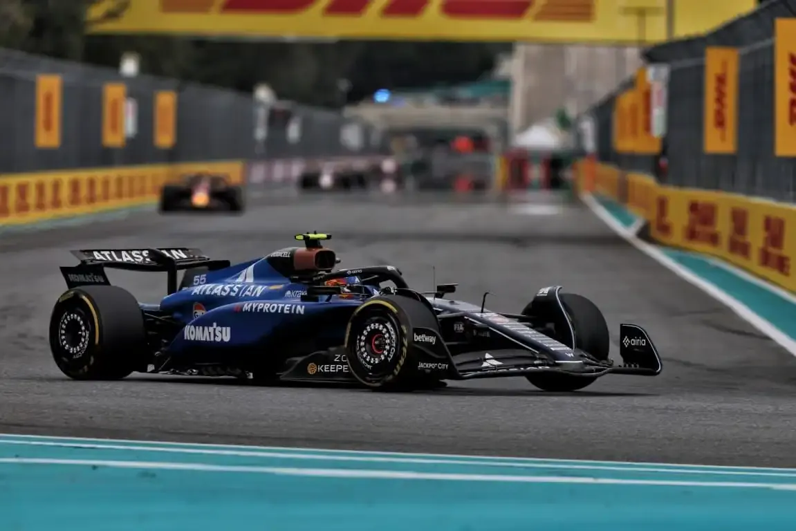 Carlos Sainz Jr. - Williams F1